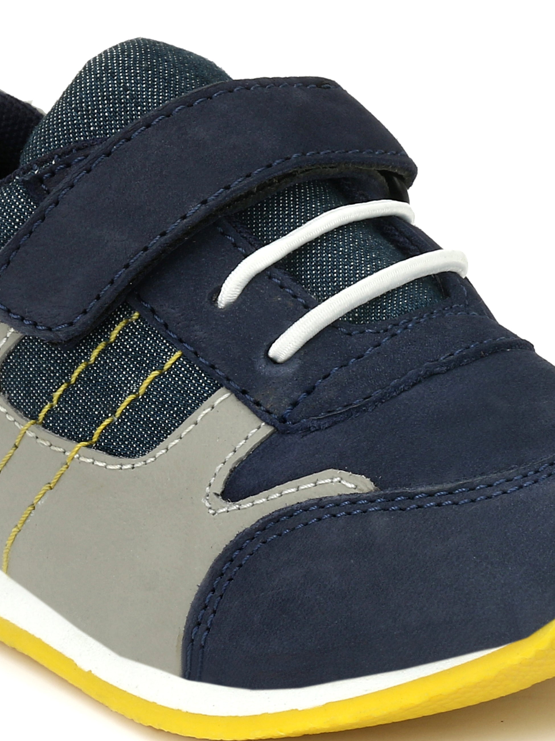 Tuskey Velcro Closure Jogger Shoes - Blue