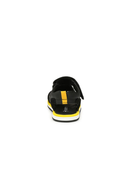 Tuskey Closed Toe Leather Sandals - Black