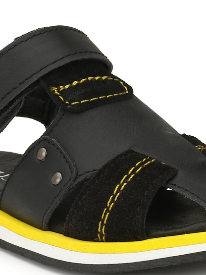 Tuskey Closed Toe Leather Sandals - Black